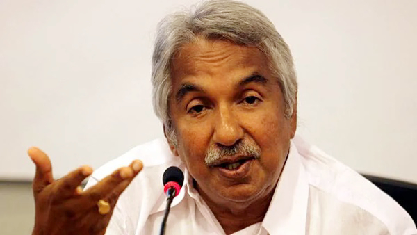 Major projects implemented by Oommen Chandy during his tenure as the Chief Minister of Kerala