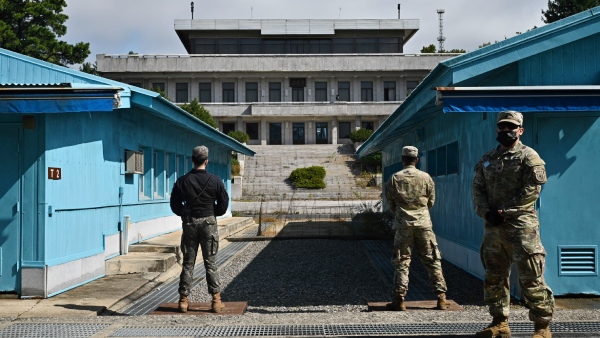 US soldier arrested for trespassing in North Korea US soldier arrested for trespassing in North Korea