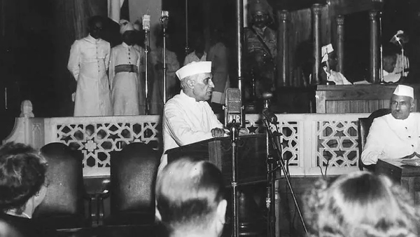 Flash Back: First PM Nehru faced first no-confidence motion in Parliament