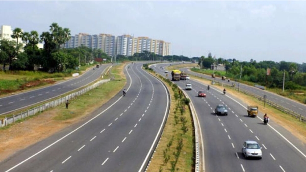 Adoption of new method of tar road construction in Chennai and Madurai well received by public 