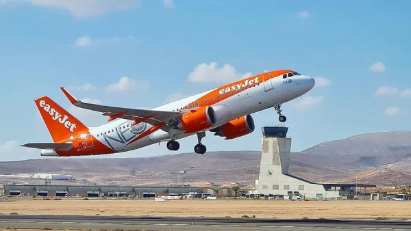 UK Airline took off after disembarking 19 passengers claiming that the plane was overweight
