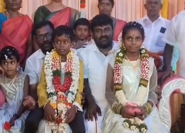 Thai Maman Seer : big gifts given by Thai Mamans in Pudukottai district in Kathani ceremony 