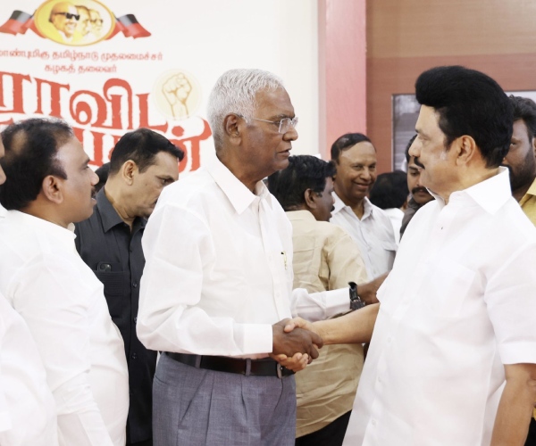  D Raja has given a befitting reply to Modis comment