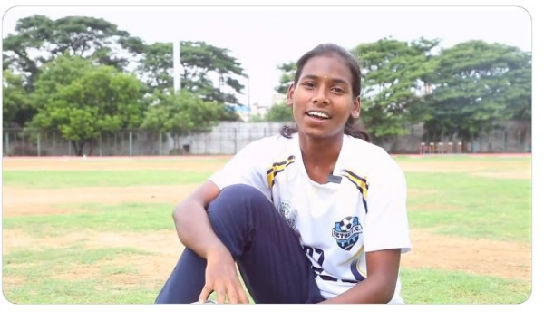 Tamil Nadu womens football team won the gold trophy after five years Tamil Nadu womens football team won the gold trophy after five years