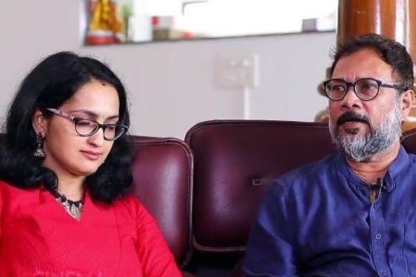 actress Sangeetha who is the Her husband and she Latest Photo 