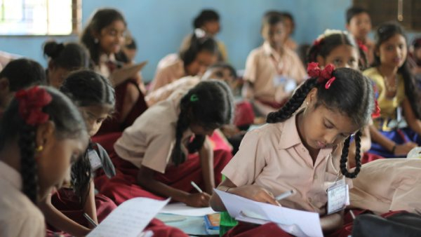 Ramadass demand TN govt to appoint good lawyer for Tamil Compulsory Law Case 