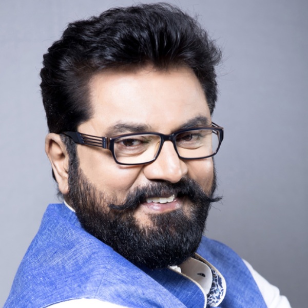 Famous Actor sarathkumar furious over actor vijays question and argument with the reporter