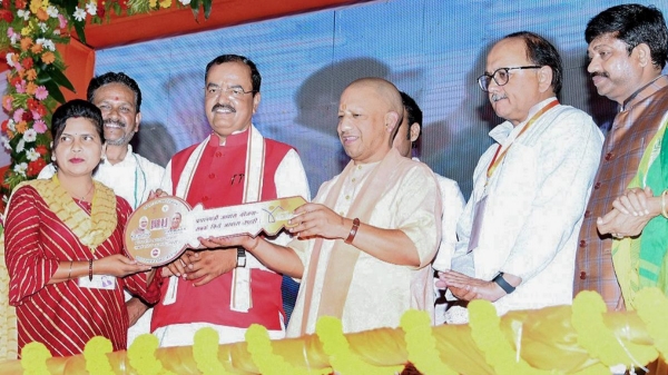 The Yogi Adityanath government built flats on the land reclaimed from Atiq Ahmed 