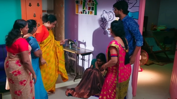 Ethirneechal serial Jhansi Rani makes Adhirai ugly by wearing a saree 