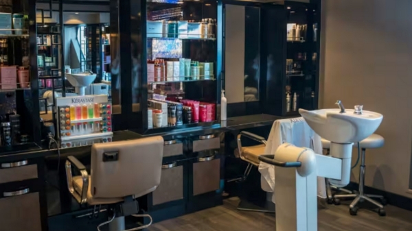 In Afghanistan, Taliban has banned womens beauty salons in Kabul and other provinces In Afghanistan, Taliban has banned womens beauty salons in Kabul and other provinces