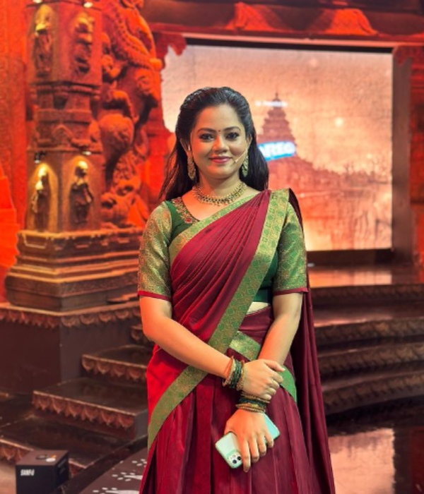 News Reader Anitha Sampath Bali Trave Experiences happy post