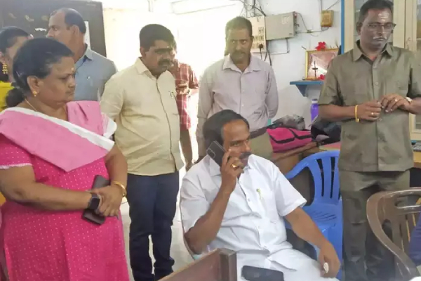 Huge work and TN Minister Mano Thangaraj sudden inspection at Chennai T Nagar Aavin Milk Booth