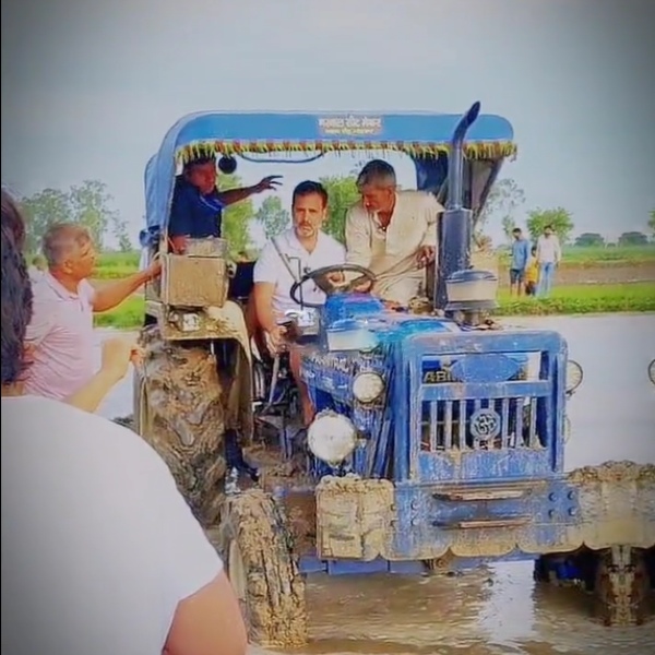 Rahul took off his shoes and walked in the mud path and meets with farmers in Haryana 