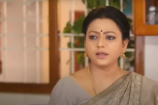 Baakiyalakshmi Serial 2023 July 10th Episode full update Eghil and Cheliyan help Baakiya with money 
