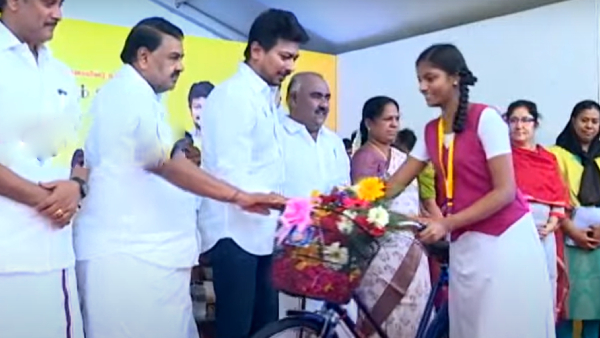  11th girl student who ignored Minister Udhayanidhi during the free cycle distribution and gives hand shake later 