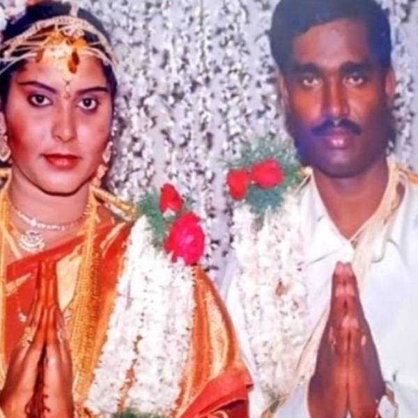 Velmurugan mla reply Ex-wife Gayathri for some allegations Velmurugan mla reply Ex-wife Gayathri for some allegations