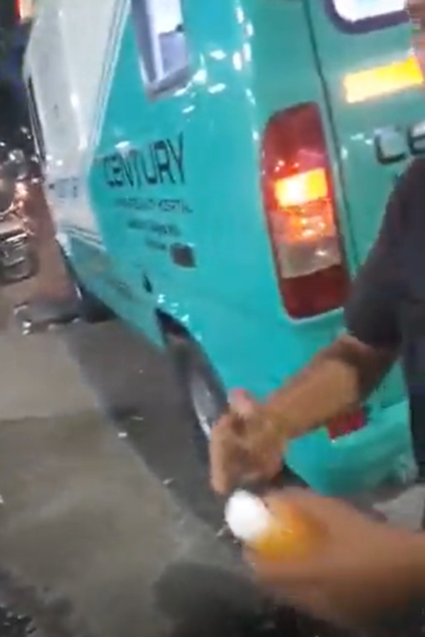 Ambulance driver misusing Siren for eating bajji and coffee in Hyderabad 