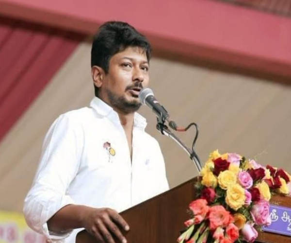 Udhayanidhi stalin consult with district collectors regarding magalir urimai thogai scheme