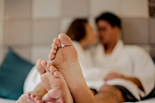 Gujarat high court rescue of a man who has been facing rape accusations from girlfriend, terms it consensual sex Gujarat high court rescue of a man who has been facing rape accusations from girlfriend, terms it consensual sex