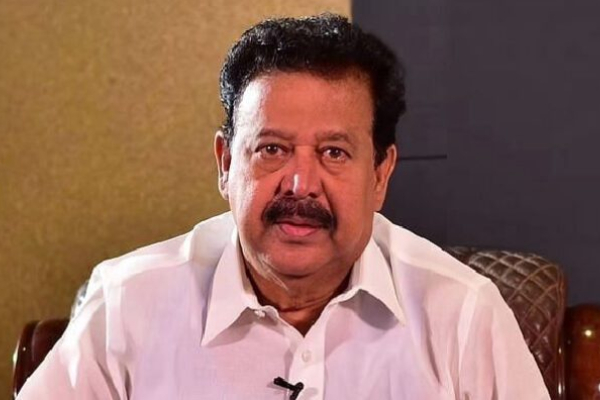  DMK cadres caught is hustle while ED raids in minister Ponmudi