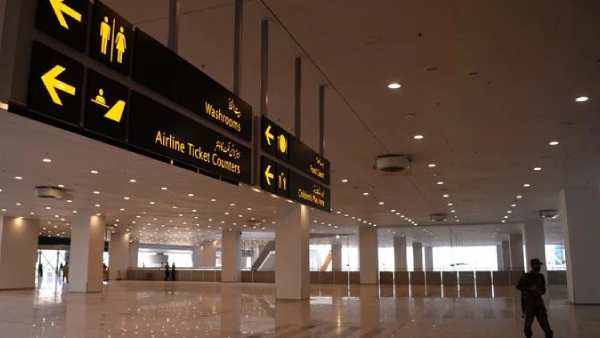  Due To Forex Crisis Pakistan is Forced To Outsource its Airports