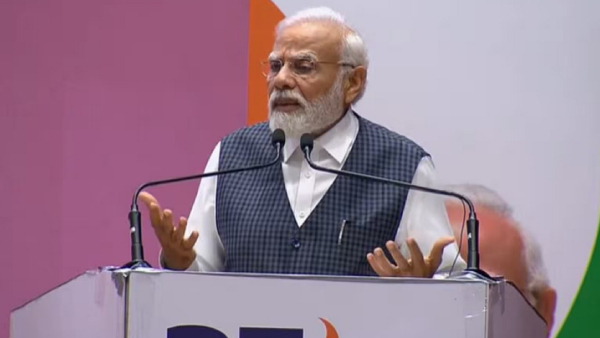 Alliances formed with negativity will never succeed - PM Modi says in NDA Meeting 