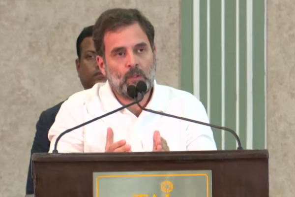 MK Stalin reply to question about PM Candidature of Rahul gandhi 