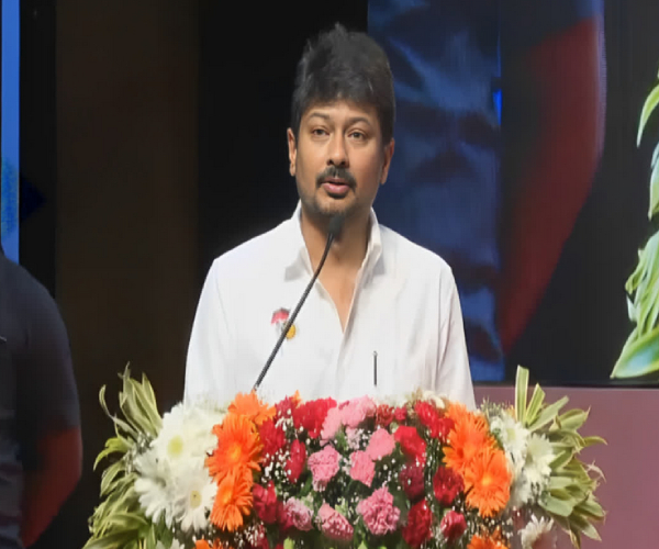  Udayanidhi Stalin urges Central Government to come forward to protect the dignity of Manipuri women 