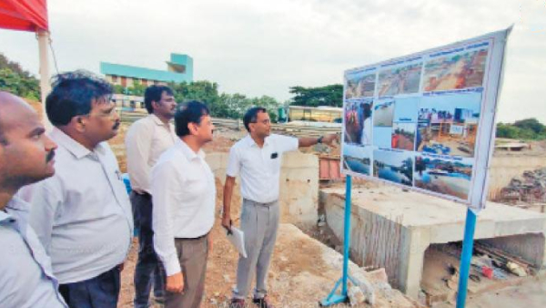 First time in Tamil Nadu modern construction of canal on Tambaram Maduravayal bypass road First time in Tamil Nadu modern construction of canal on Tambaram Maduravayal bypass road