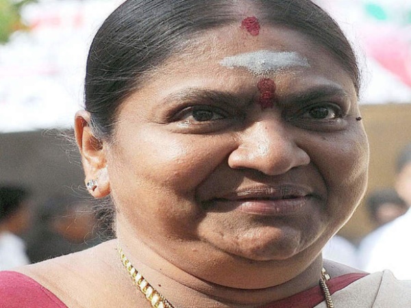 Valarmathi slams Udhayanidhi Stalin and has praised Edapadi Palanisamy in Kallakurichi ADMK Meeting 