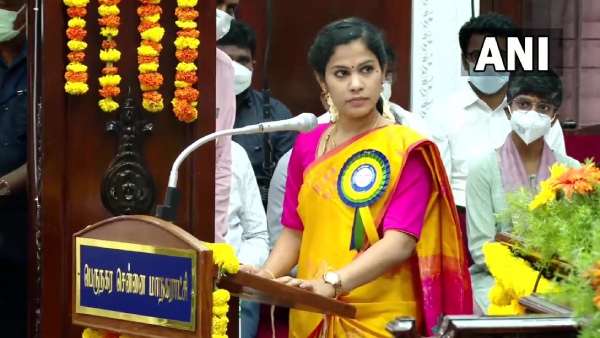 Chennai Mayor Priya started working on Monsoon Preparation in city areas ahead of rain 