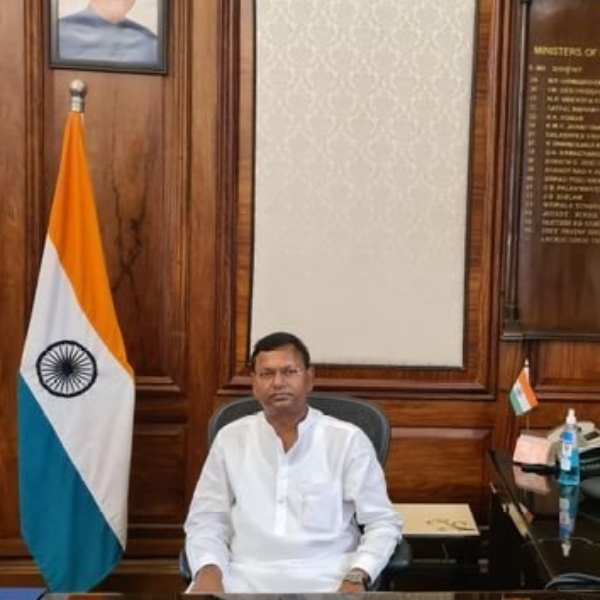 Union Minister Pankaj Chuadhary replies on Withdrawal of Rs 2000 