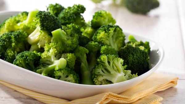 Health Medicinal uses of Broccoli do you know what are the Benefits of eating Broccoli 