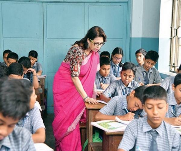 Tamil Nadu Education Minister Anbil Maheshs important order for teachers and staffs 