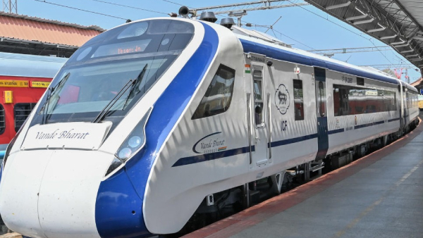 Vande Bharat Train service to be started in Chennai to Thirunelveli earlier than we expected Vande Bharat Train service to be started in Chennai to Thirunelveli earlier than we expected