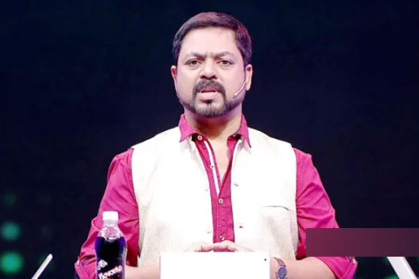 James Vasanthan has given his opinion against Ilayarajas comment while Shreya Ghoshal 