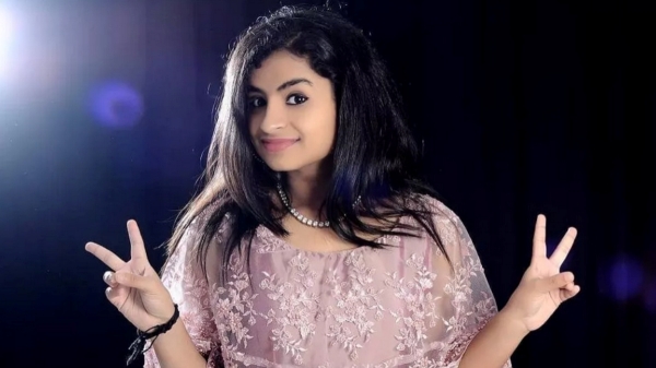 Oh Sivaangi gets lesser Salary in Cook With Comali season 4 