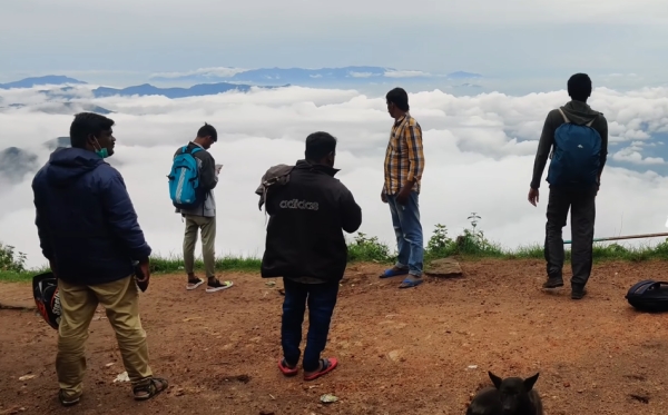 Do you know vellagavi the heart of Kodaikanal? Life time settlement if you show better trucking than this 