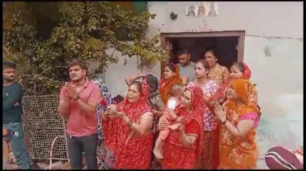  Demolition of the houses of 2 who raped brutalising a 12-year-old girl in Madhya Pradesh