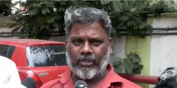 No one came to save my younger sister after he fell from train - Brother of preethi anguish No one came to save my younger sister after he fell from train - Brother of preethi anguish