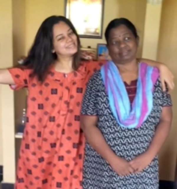 Newsreader Anitha Sampath has answered a question asked by a fan in a video posted by her