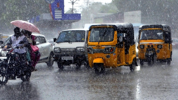 Chennai rains explains why rains happened at Chennai in night time 