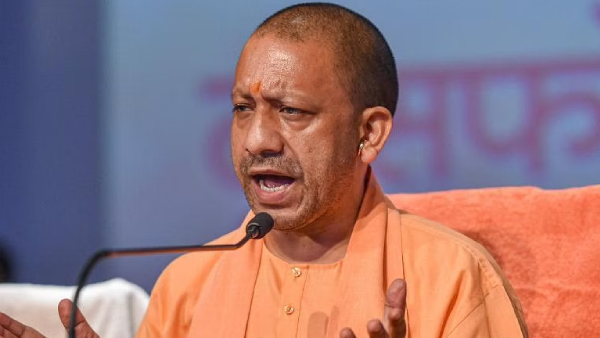 CM Yogi Adityanath announced that tablets will be provided to government school teachers in UP CM Yogi Adityanath announced that tablets will be provided to government school teachers in UP