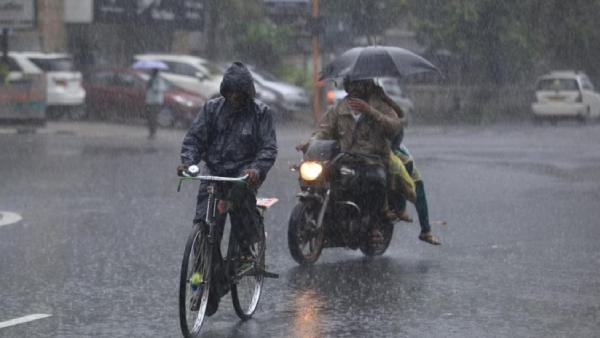 Chance of moderate rain at a few places in Tamil Nadu for the next 7 days. 