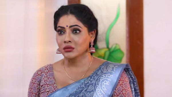 Baakiyalakshmi Serial Iniya for humiliating and praise Radhikas greatness 
