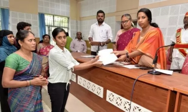  Pen Kulanthaigal pathukappu thitta mukam: Girl child protection project camp Good news from Thiruvallur collector 