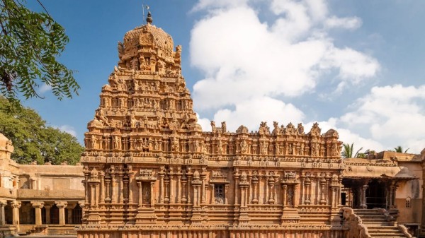 How to travel Ponniyin Selvan tour - Explore the places of Thanjavur Chola empire How to travel Ponniyin Selvan tour - Explore the places of Thanjavur Chola empire
