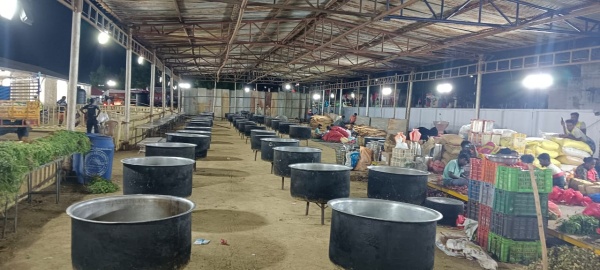 Minister Nehru surprised the participants by giving a biryani feast to the DMK polling agents training session. 