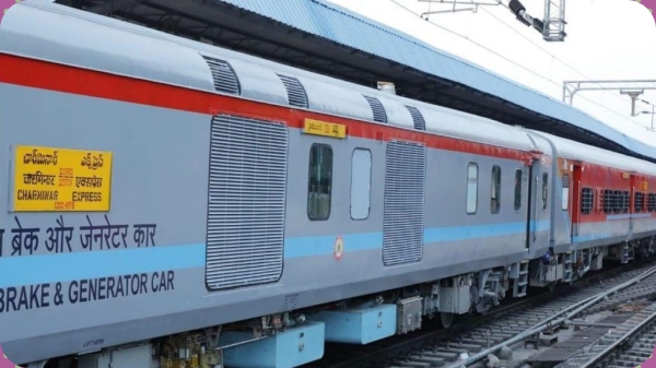 Gang who stopped Hyderabad-Chennai Express train and robbed passengers 