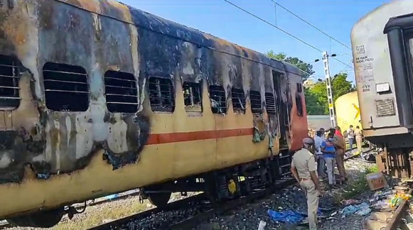 train fire accident in Madurai: Commissioner of Railway Safety to inquire today 